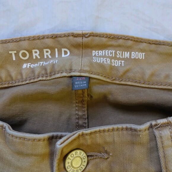 Torrid Perfect Slim Boot Super Soft Khaki Tan Jeans Stretch Women's Size 12R - Picture 5 of 11